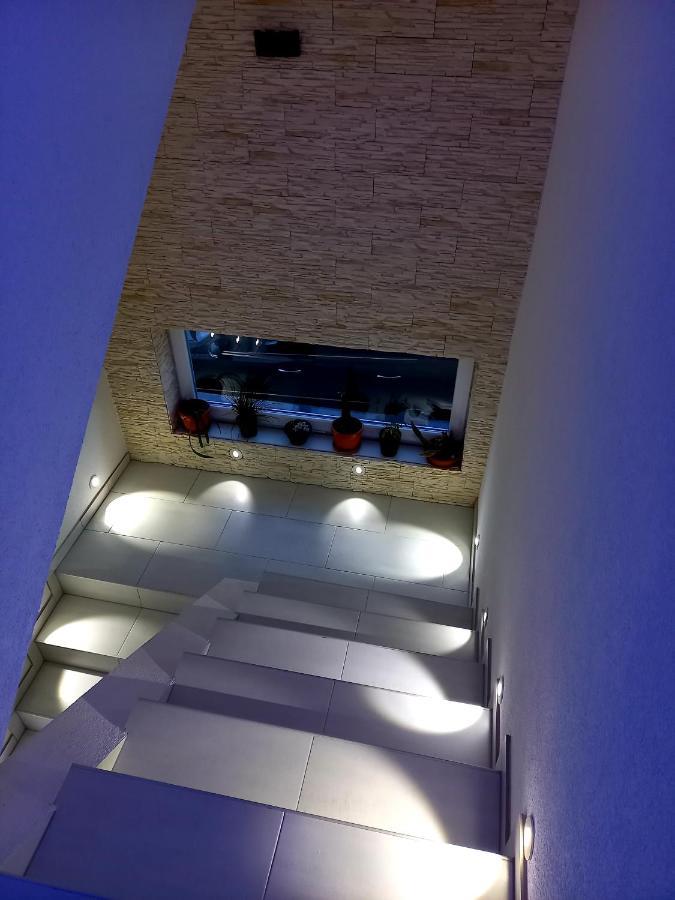 Premier House By Rd Group Korenica Exterior foto